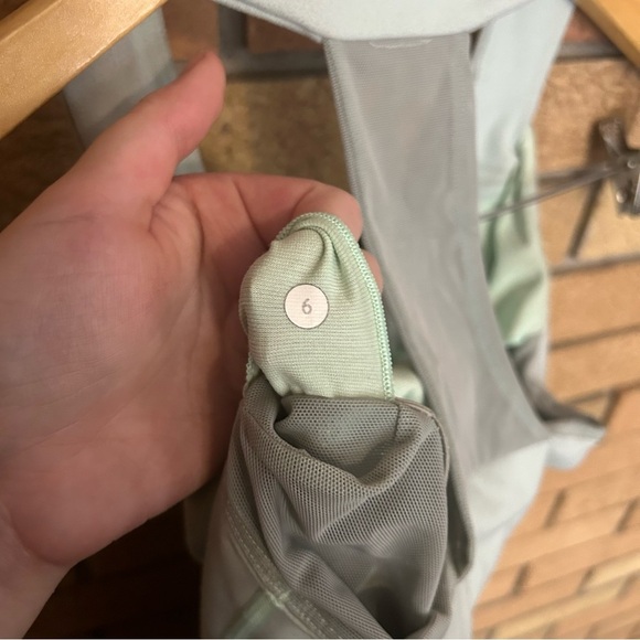 Lululemon Thick Strap Scoop Neck Halter Tank Top Blue/Grey Green Size 6 - Picture 4 of 4